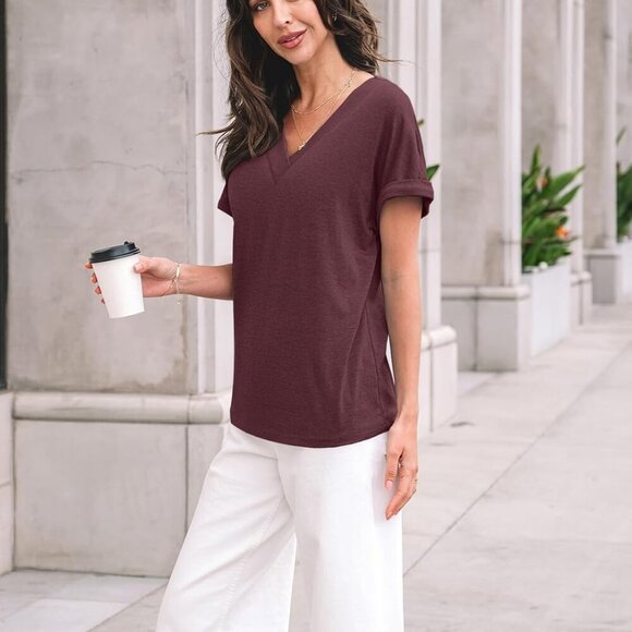 Women's Short Sleeve V Neck Casual T-Shirt in Winered - Large - Picture 3 of 5